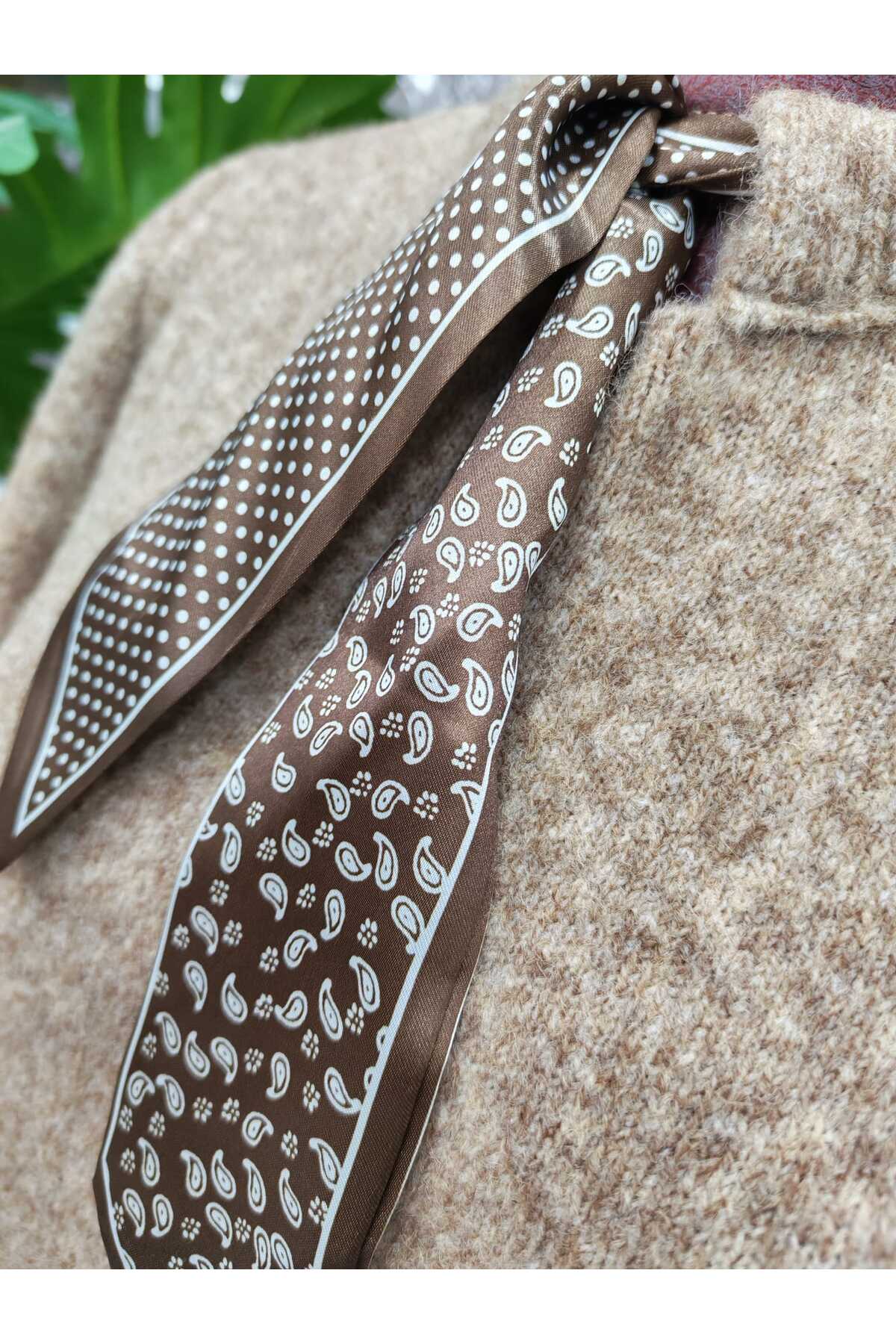 Kadın Fular Detaylı Yumoş Triko Kazak - Görsel 3