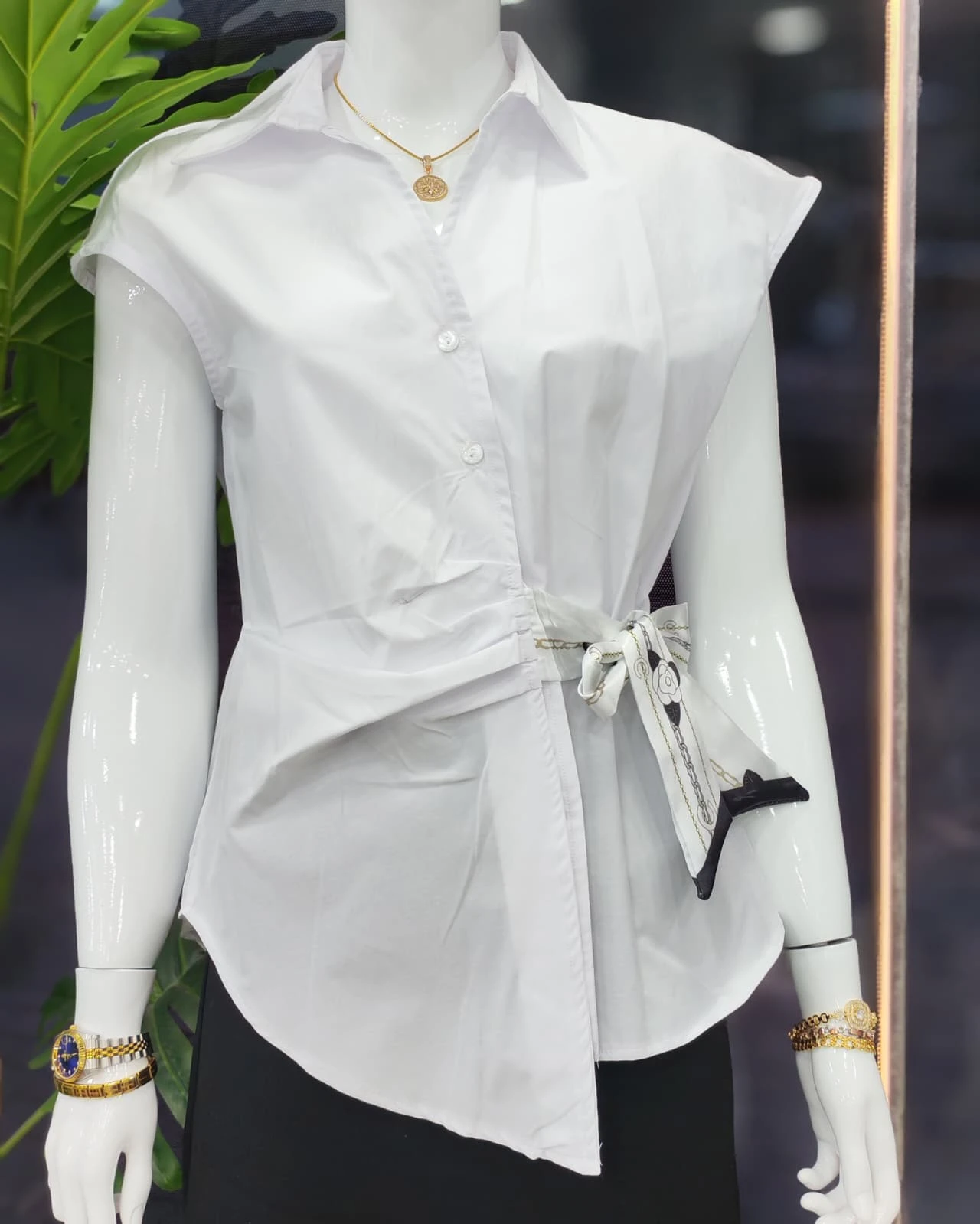 YANDAN BAĞLAMALI GÖMLEK